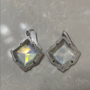 Kendra Scott Kirsten Drop Earring - dichroic glass